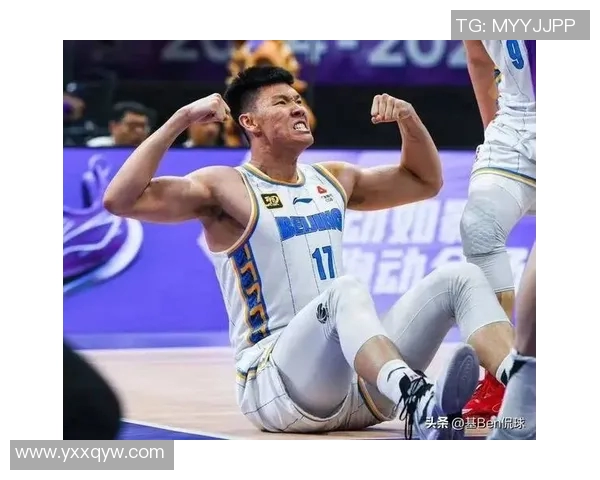 CBA北京队与新疆队比赛中出现严重误判引发球迷热议与争议